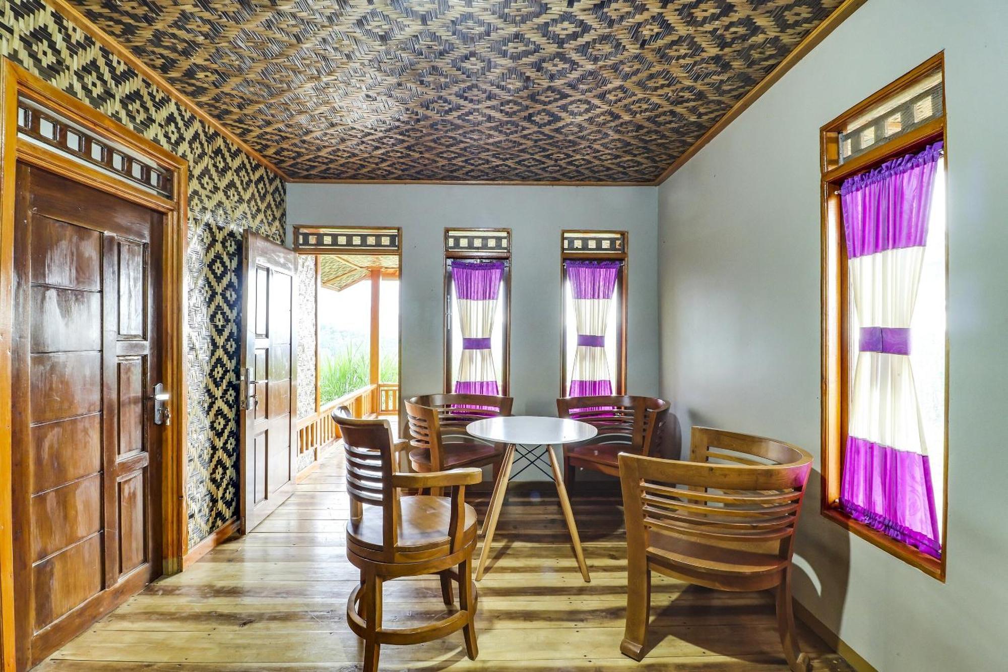 Oyo Homes 90956 Desa Wisata Guranteng Pendjalu 外观 照片