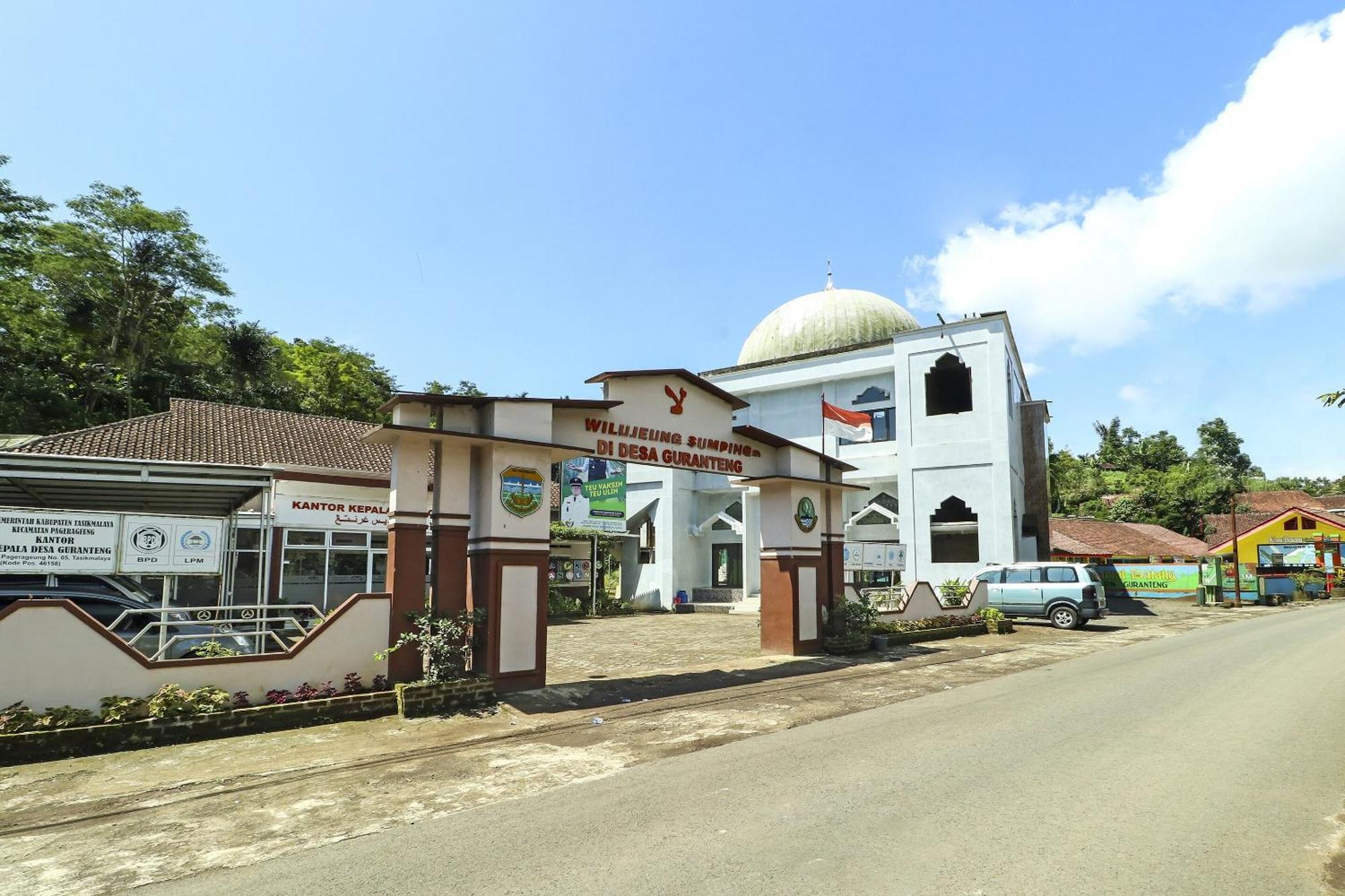 Oyo Homes 90956 Desa Wisata Guranteng Pendjalu 外观 照片